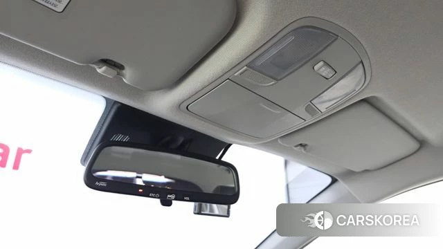 Kia Stonic 2019 Белый из Кореи, фото 6