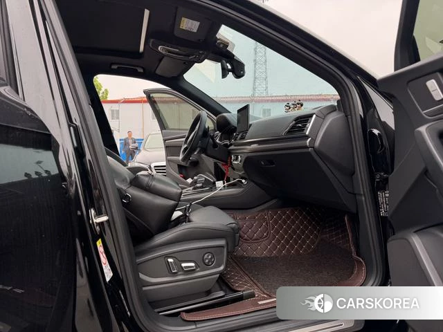 Audi Q5L 2024 Черный из Китая, фото 6