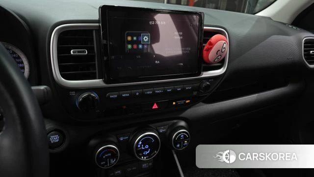 Hyundai Venue 2022 Белый из Кореи, фото 6