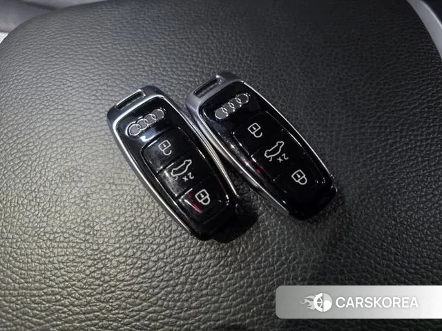 Audi Q8 (4M) id 3225534 из Кореи 6