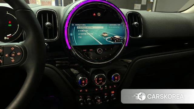 Mini Cooper Countryman 2023 Цвет галактики из Кореи, фото 6