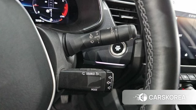 Renault Korea (Samsung) XM3 2020 Серебряный из Кореи, фото 6