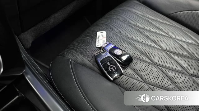 Mercedes-Benz G-Class W463b 2021 Белый из Кореи, фото 6
