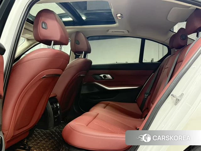 BMW 3 series 2023 Белый из Китая, фото 6