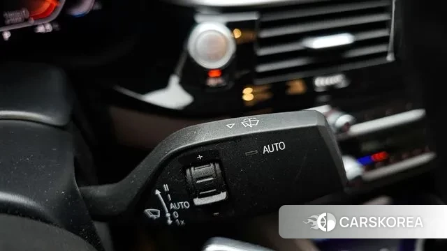 BMW 5 Series (G30) id 3626457 из Кореи 6