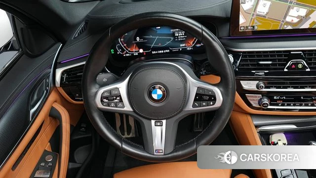 BMW 5 Series (G30) 2023 Белый из Кореи, фото 6