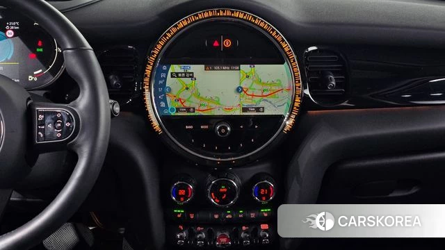 Mini Cooper 2023 Красный из Кореи, фото 6