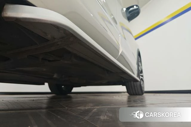 Volkswagen Tiguan L 2021 Темно-серый из Китая, фото 6