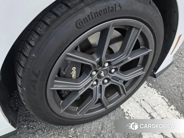 Ford Mustang 7th Generation 2024 Белый из Кореи, фото 6