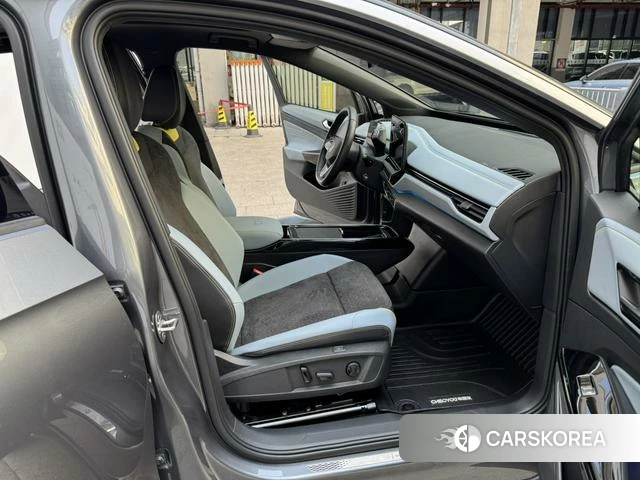 Volkswagen ID.4 X 2022 Темно-серый из Китая, фото 6