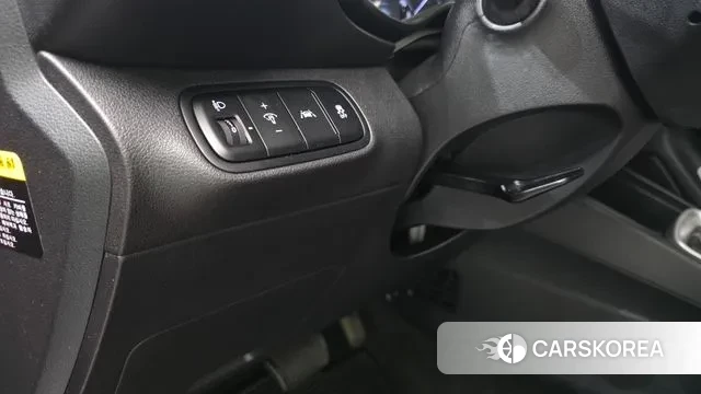 Hyundai Venue 2019 Красный из Кореи, фото 6