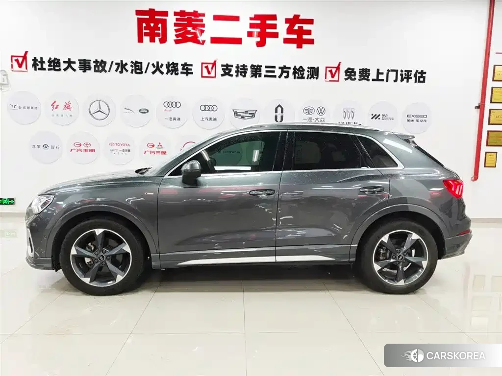Audi Q3 2022 Silver/gray из Китая, фото 6