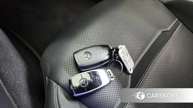Mercedes-Benz AMG GT 2023 Серый из Кореи, фото 6