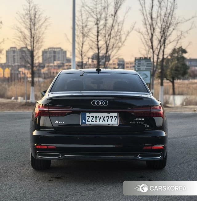 Audi A6L 2021 Черный из Китая, фото 6