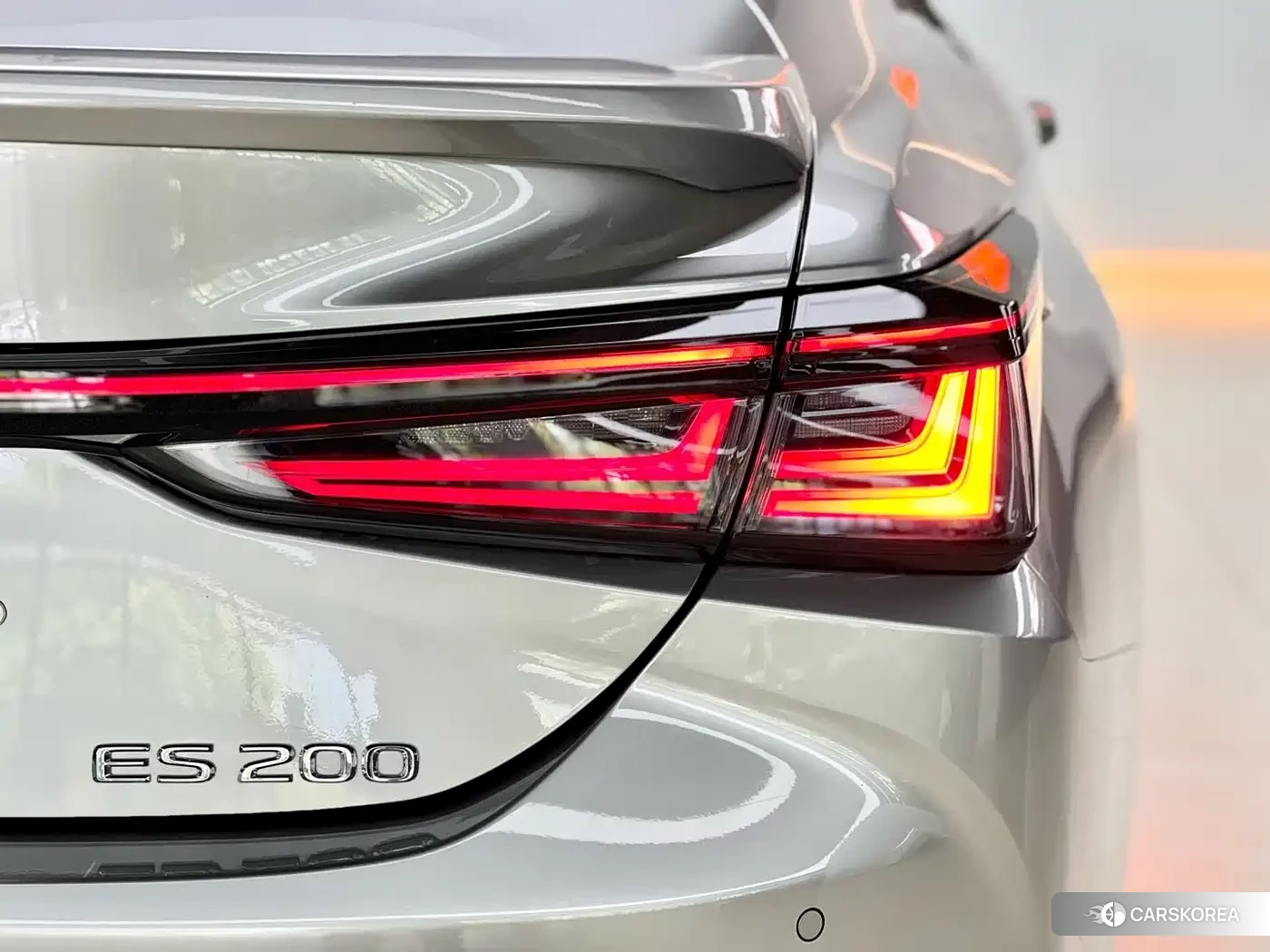 Lexus ES 2025 Silver/gray из Китая, фото 6