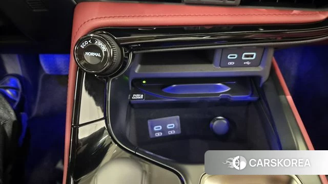 Lexus NX350h Second generation 2025 Серый из Кореи, фото 6