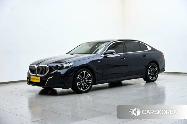 BMW 5 series 2024 Черный из Китая, фото 6
