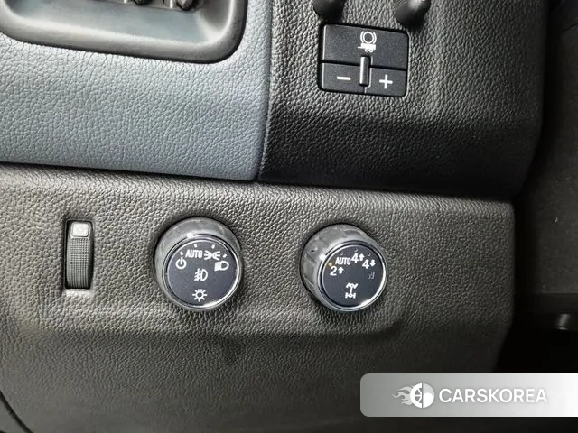 Chevrolet (GM Daewoo) Real New Colorado 2022 Черный из Кореи, фото 6