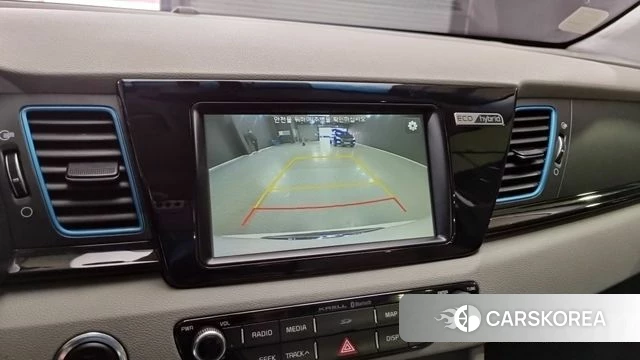 Kia Niro 2018 Белый из Кореи, фото 6