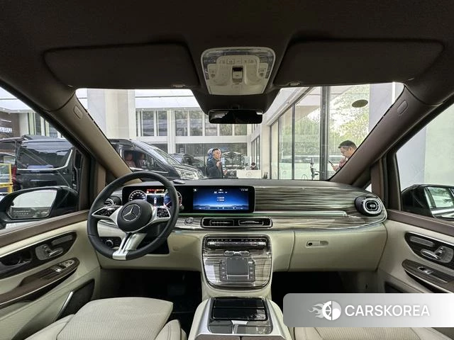 Mercedes-Benz V-class 2024 Черный из Китая, фото 6