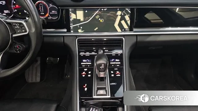 Porsche Panamera (971) 2018 Черный из Кореи, фото 6