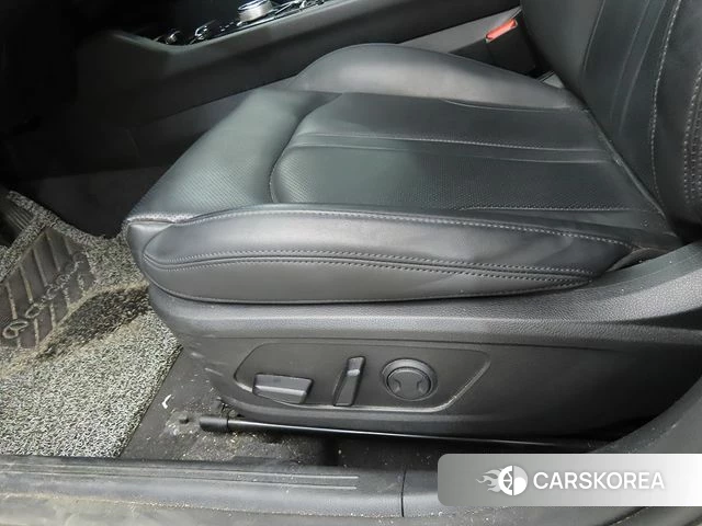 Kia K5 3rd generation 2023 Серый из Кореи, фото 6