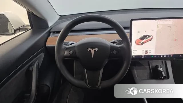 Tesla Model 3 2021 Белый из Кореи, фото 6