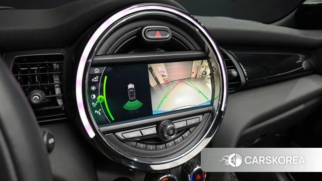 Mini Cooper Convertible 2019 Небесно-голубой из Кореи, фото 6