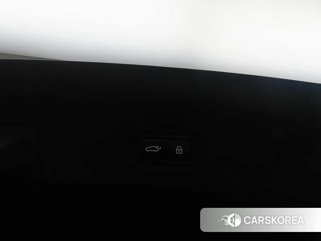 Genesis G90 2019 Черный из Кореи, фото 6