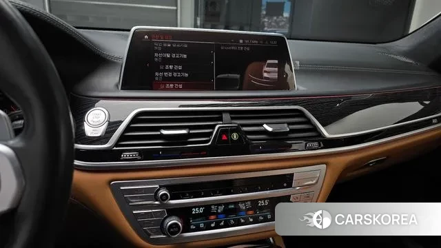 BMW 7 Series (G11) 2020 Белый из Кореи, фото 6