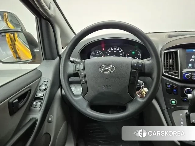 Hyundai The New Grand Starex 2020 Желтый из Кореи, фото 6