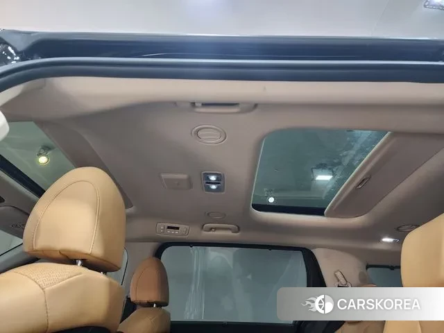 Kia Carnival 4th generation 2022 Черный из Кореи, фото 6