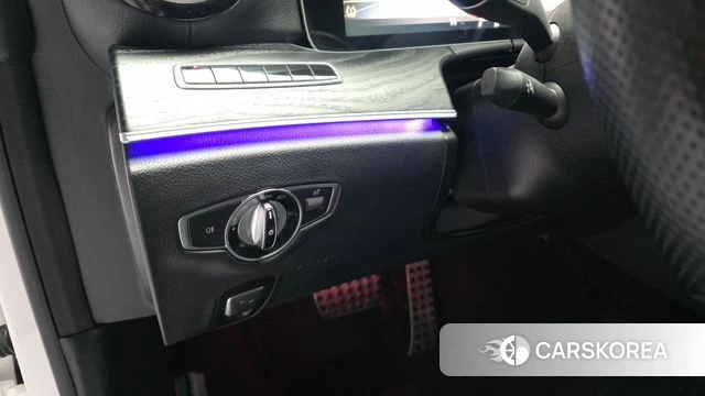 Mercedes-Benz E-Class W213 2019 Черный из Кореи, фото 6