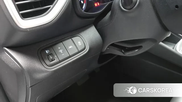 Hyundai Venue 2021 Белый из Кореи, фото 6