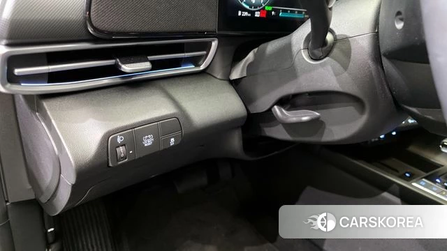 Hyundai The New Avante Hybrid (CN7) 2025 Серебристо-серый из Кореи, фото 6