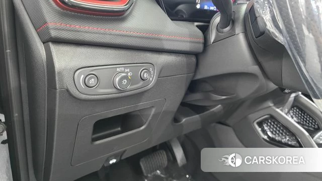 Chevrolet (GM Daewoo) The New Trail Blazer 2026 Черный из Кореи, фото 6