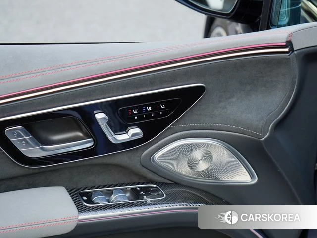 Mercedes-Benz EQS AMG 2025 Синий из Китая, фото 6