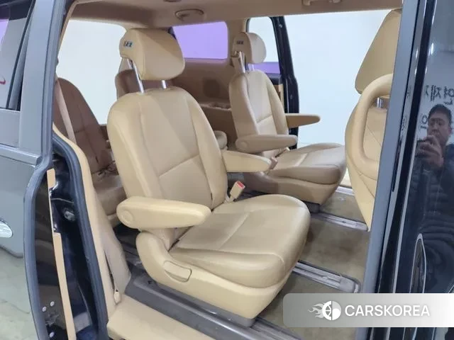 Kia The New Carnival 2018 Черный из Кореи, фото 6