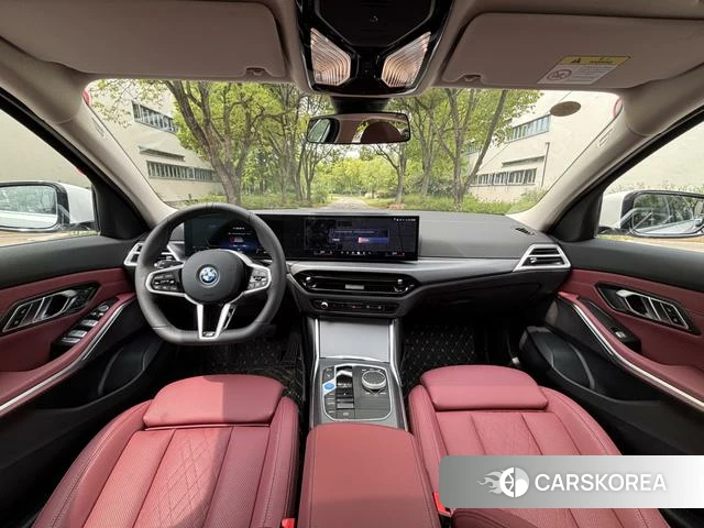 BMW i3 2026 Белый из Китая, фото 6