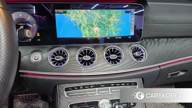 Mercedes-Benz E-Class W213 2019 Белый из Кореи, фото 6