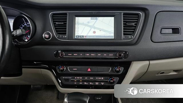 Kia The New Carnival 2019 Белый из Кореи, фото 6