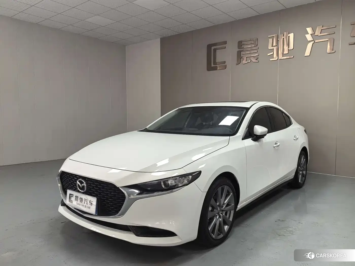 Mazda 3 2026 Белый из Китая, фото 6