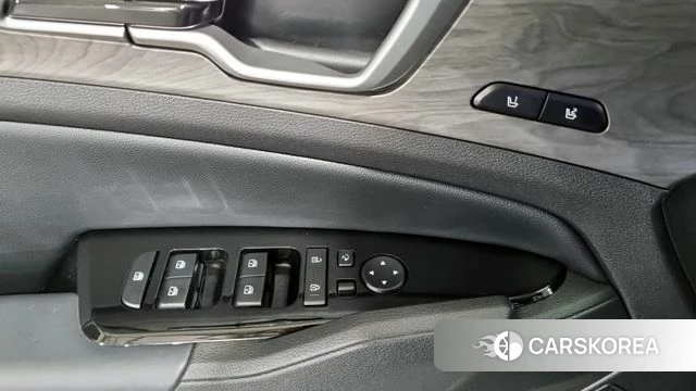 Kia Sportage 5th Generation 2024 Белый из Кореи, фото 6