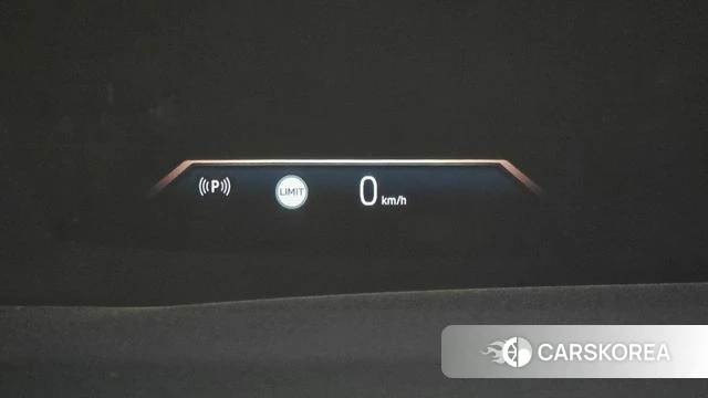 BMW 7 Series (G70) 2025 Серебряный из Кореи, фото 6