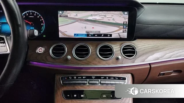 Mercedes-Benz E-Class W213 2020 Серый из Кореи, фото 6