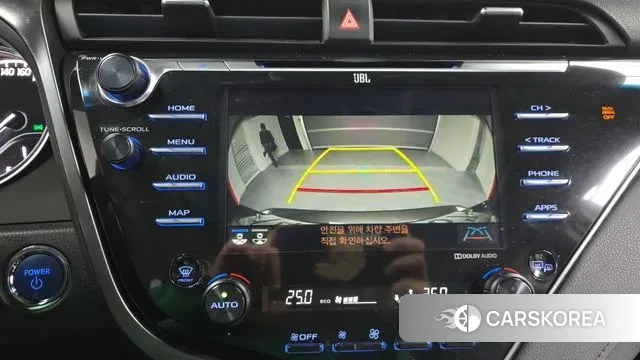 Toyota Camry (XV70) 2018 Коричневый из Кореи, фото 6