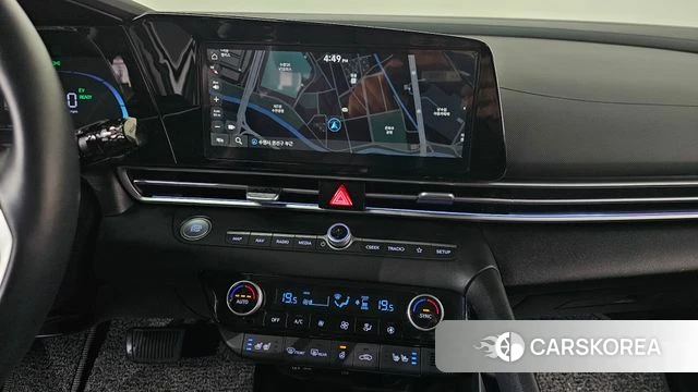 Hyundai The New Avante Hybrid (CN7) 2024 Белый из Кореи, фото 6