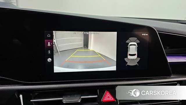 Kia Di Ol Nu Niro 2022 Белый из Кореи, фото 6