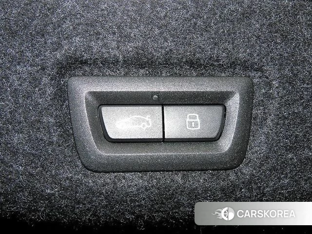 BMW 5 Series (G60) 2026 Черный из Кореи, фото 6