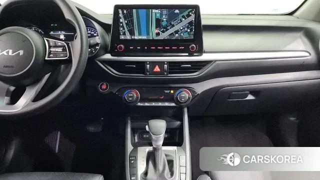 Kia The New K3 2nd generation 2022 Черный из Кореи, фото 6